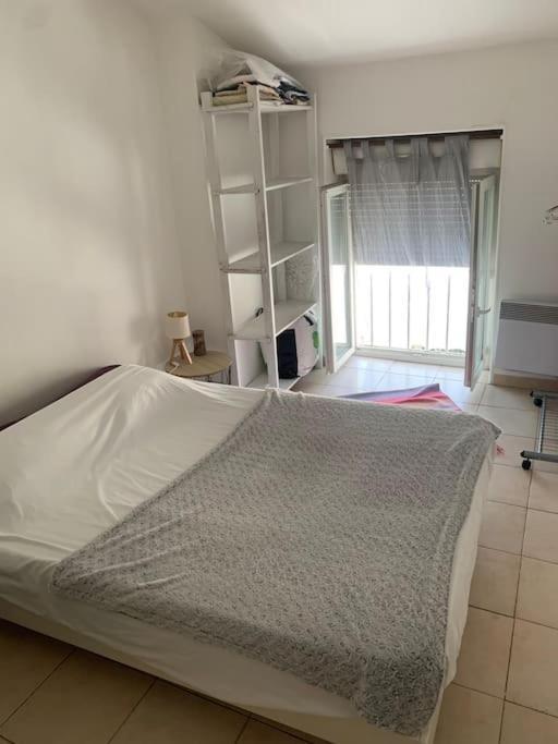Appartement Fabienne Cote Jardins De La Fontaine à Nîmes Extérieur photo